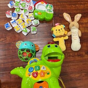 Baby toys bundle